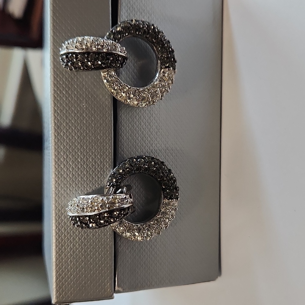 Gorgeous vintage Nolan Miller black & Crystal doorknocker earrings